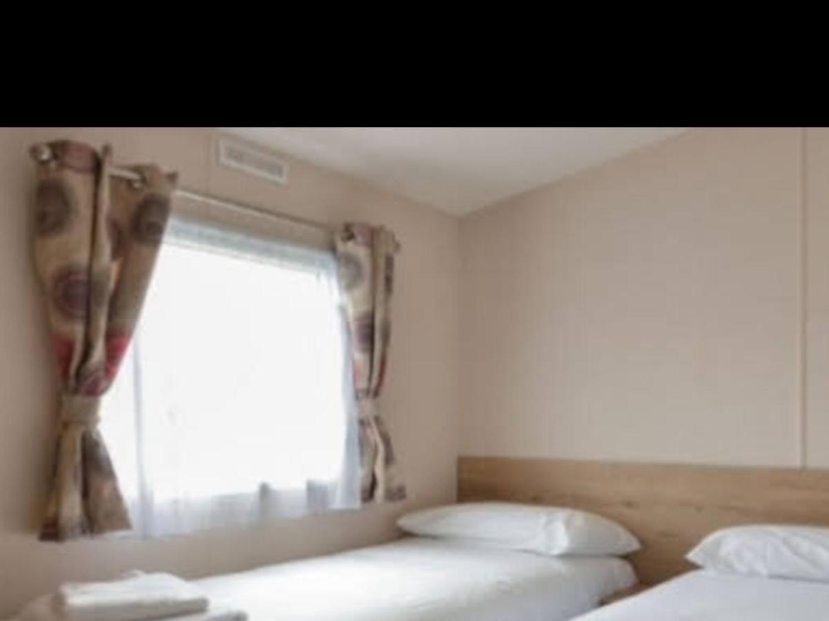 Home From Home Hastings Bagian luar foto