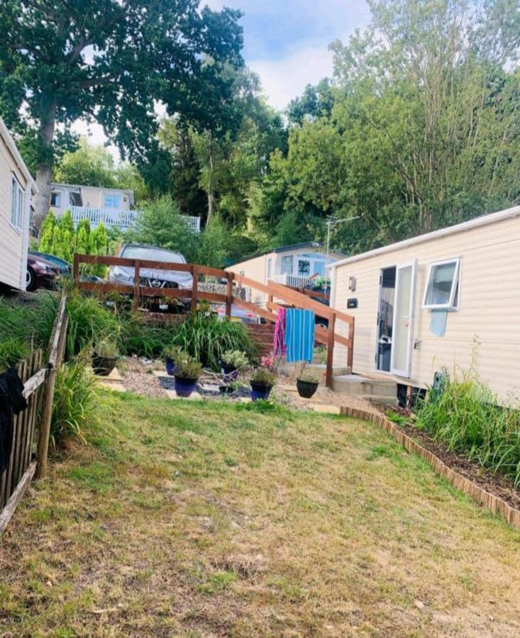 Home From Home Hastings Bagian luar foto